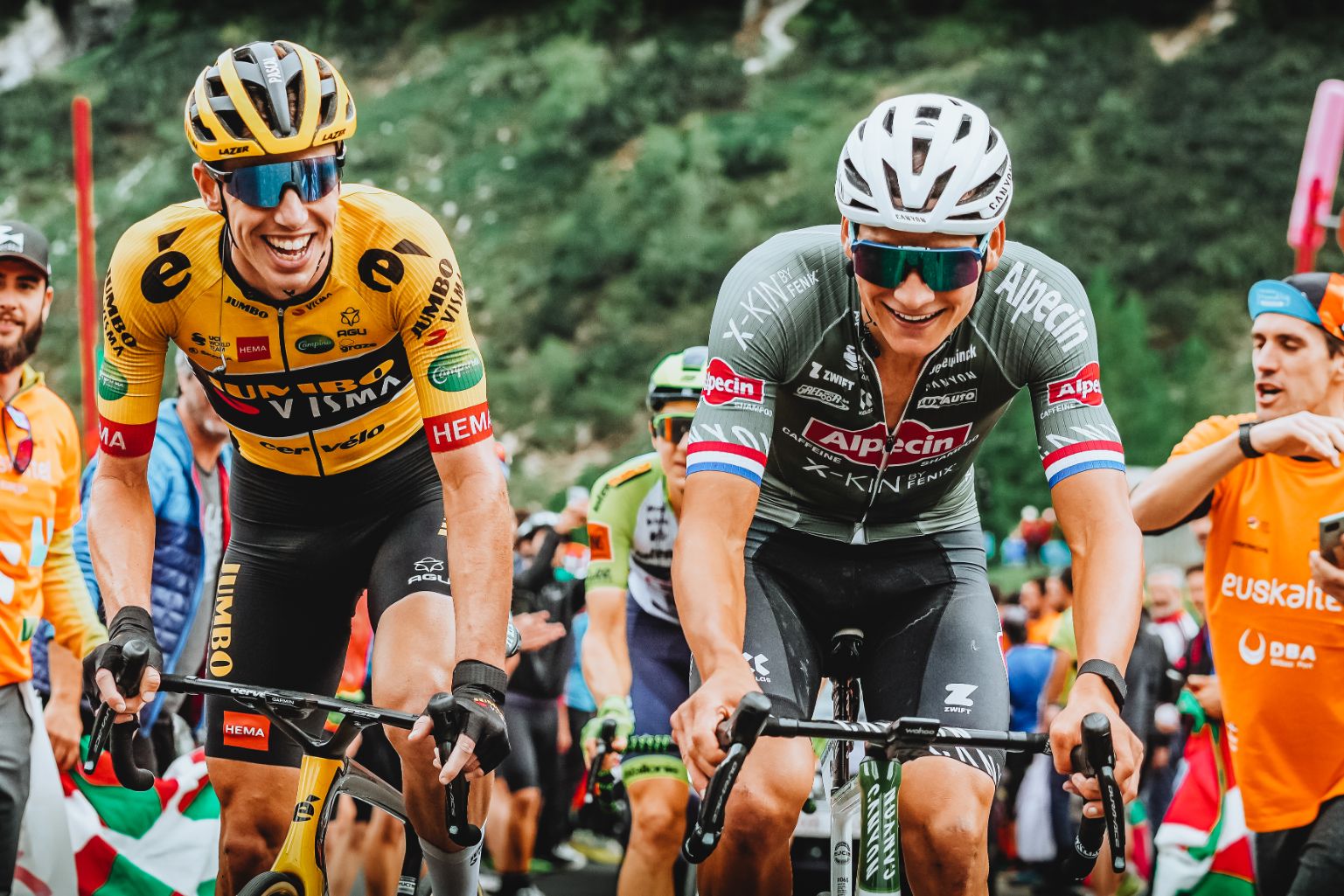 Mathieu van der Poel og DURA-ACE R9200